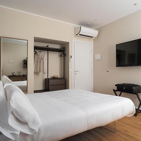 Attico 37 - Comfort Room Con Terrazza Privata Palermo Buitenkant foto
